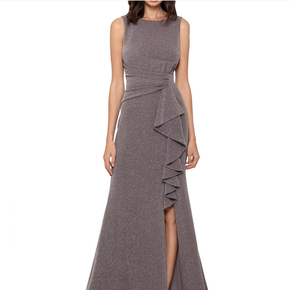 Betsy & Adam Glittering Sleeveless Evening Dress only worn one time.